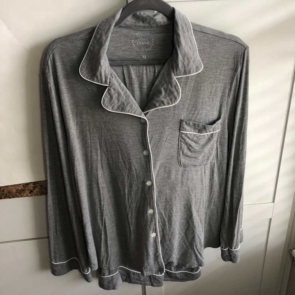 Cozy Earth Women's Gray PJ Top with White Piping